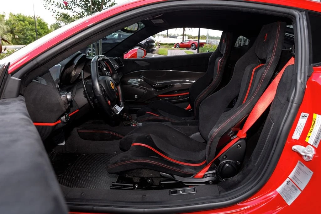 2019 Ferrari 488 Pista - Image 19 of 31