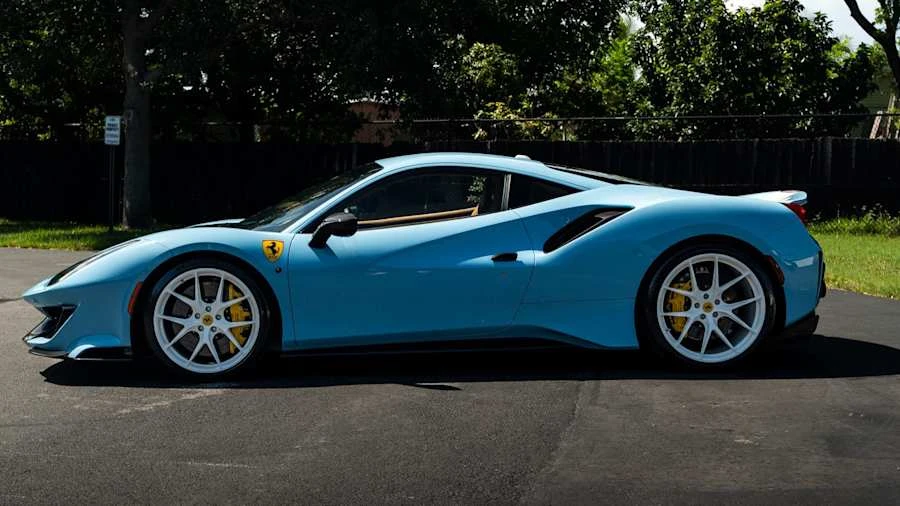 2019 Ferrari 488 Pista - Image 2 of 25