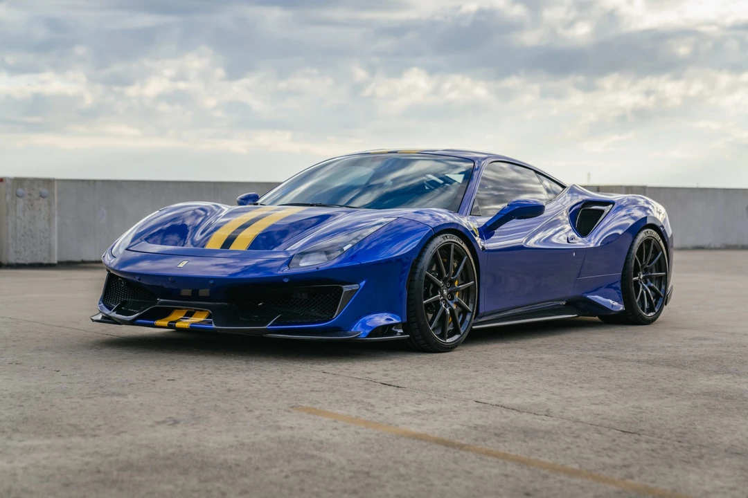 2019 Ferrari 488 Pista - Image 16 of 31
