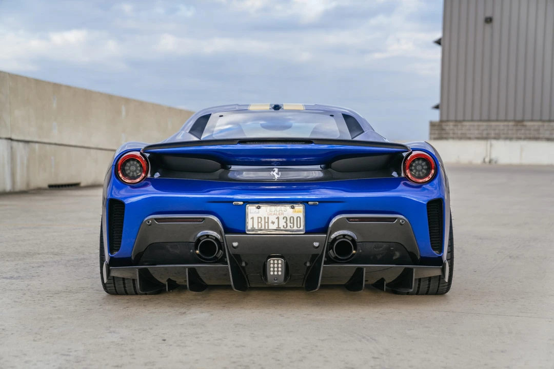 2019 Ferrari 488 Pista - Image 19 of 31