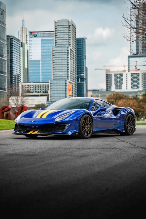2019 Ferrari 488 Pista - Image 9 of 31