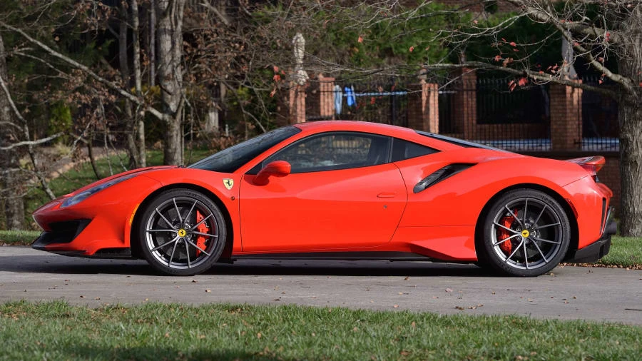 2019 Ferrari 488 Pista - Image 8 of 30