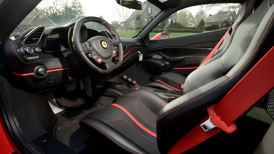 2019 Ferrari 488 Pista - Image 21 of 30