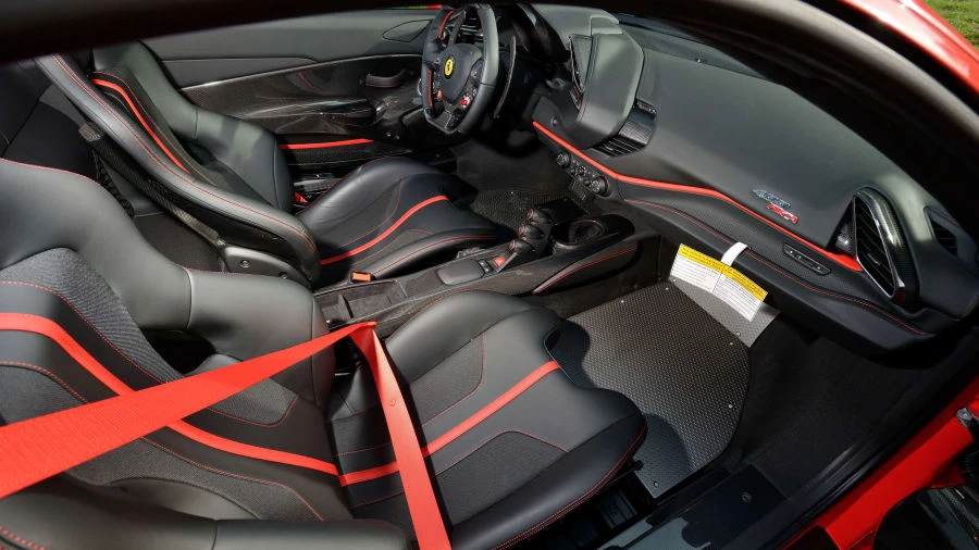 2019 Ferrari 488 Pista - Image 23 of 30