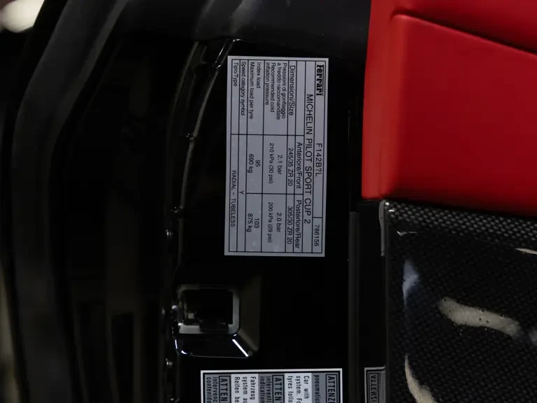 2019 Ferrari 488 Pista - Image 21 of 31
