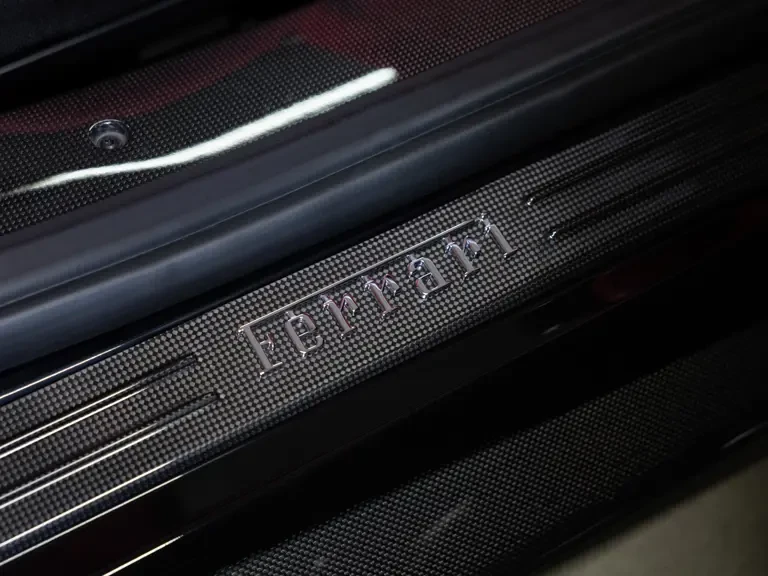 2019 Ferrari 488 Pista - Image 17 of 31