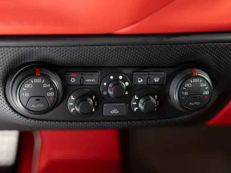 2019 Ferrari 488 Pista - Image 27 of 31