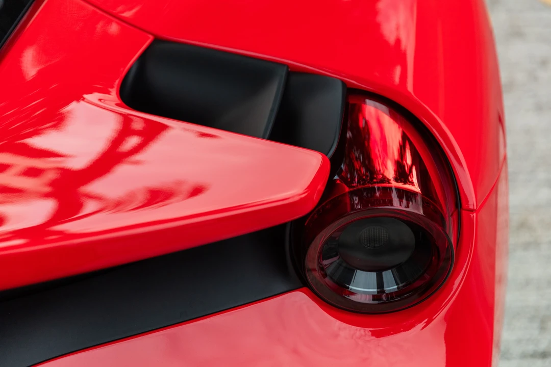2019 Ferrari 488 Pista - Image 14 of 31