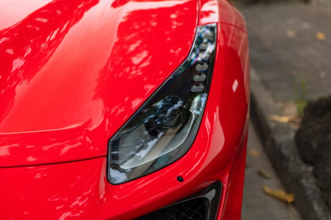 2019 Ferrari 488 Pista - Image 25 of 31