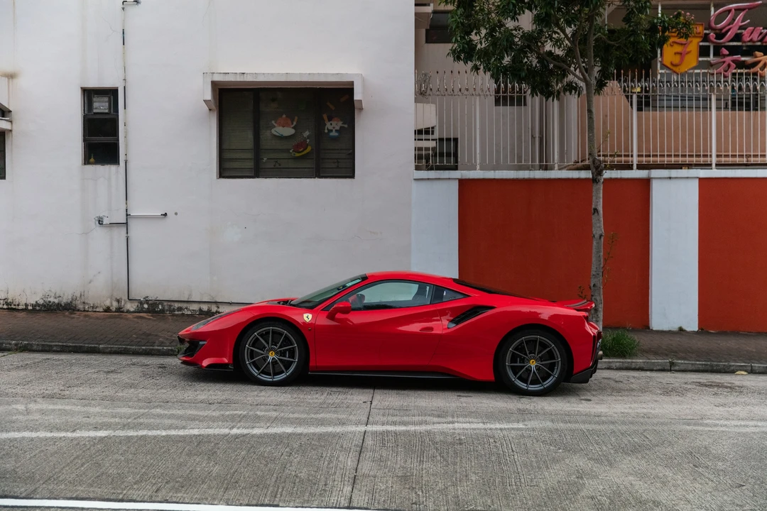 2019 Ferrari 488 Pista - Image 5 of 31