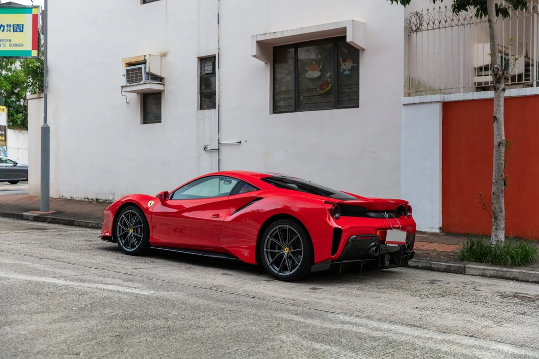 2019 Ferrari 488 Pista - Image 6 of 31