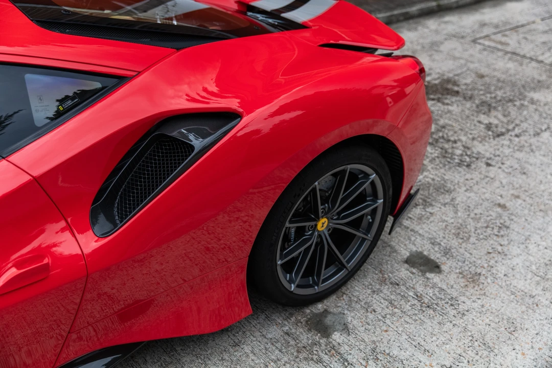 2019 Ferrari 488 Pista - Image 12 of 31