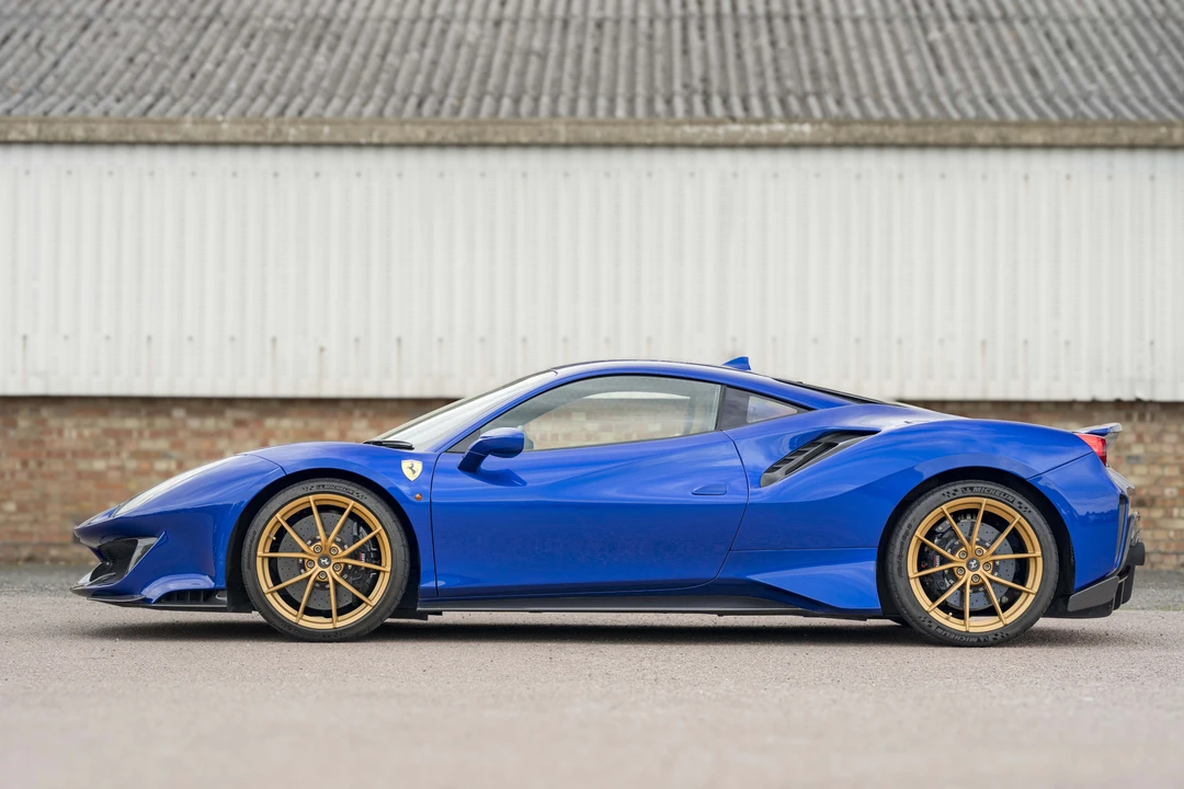 2019 Ferrari 488 Pista - Image 16 of 31