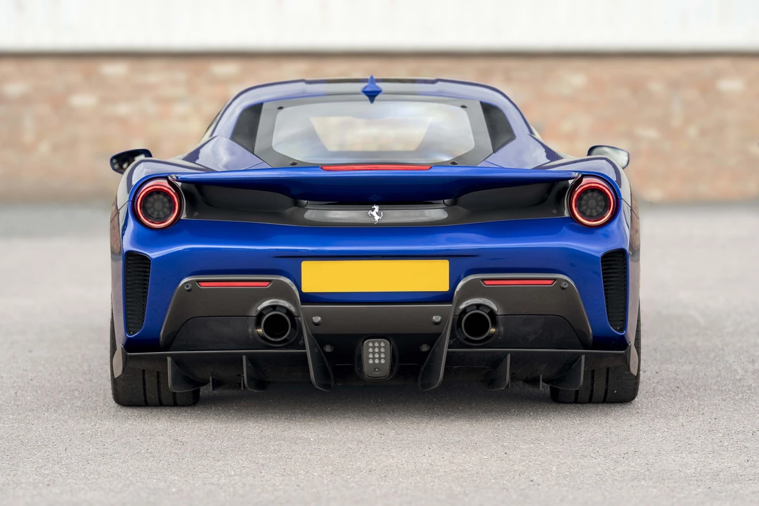 2019 Ferrari 488 Pista - Image 6 of 31