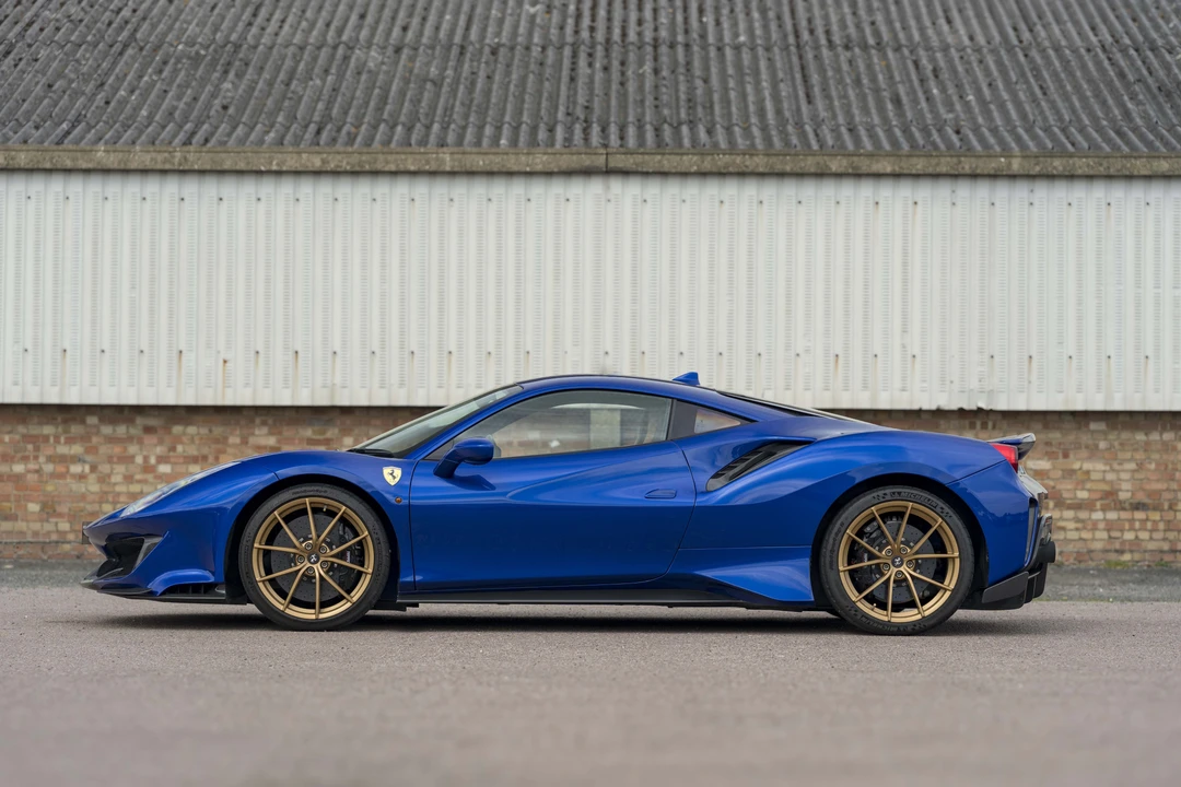 2019 Ferrari 488 Pista - Image 18 of 31