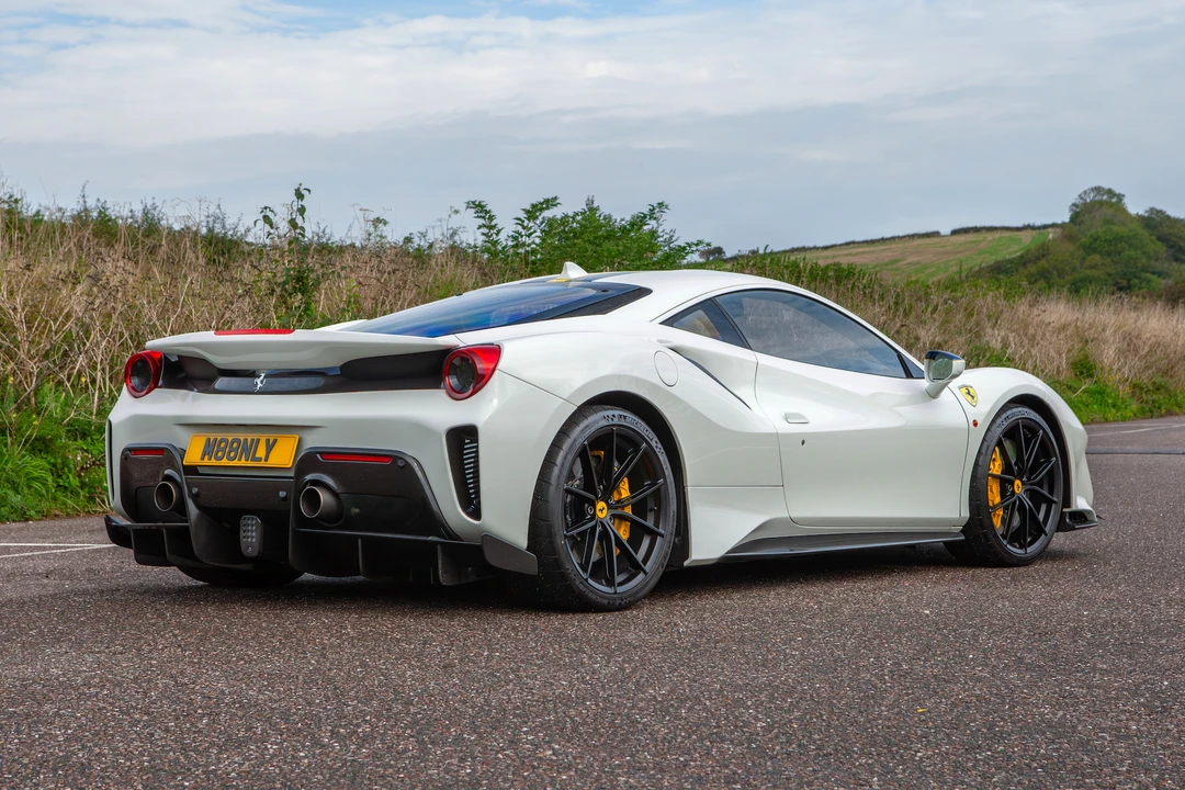 2019 Ferrari 488 Pista - Image 6 of 31