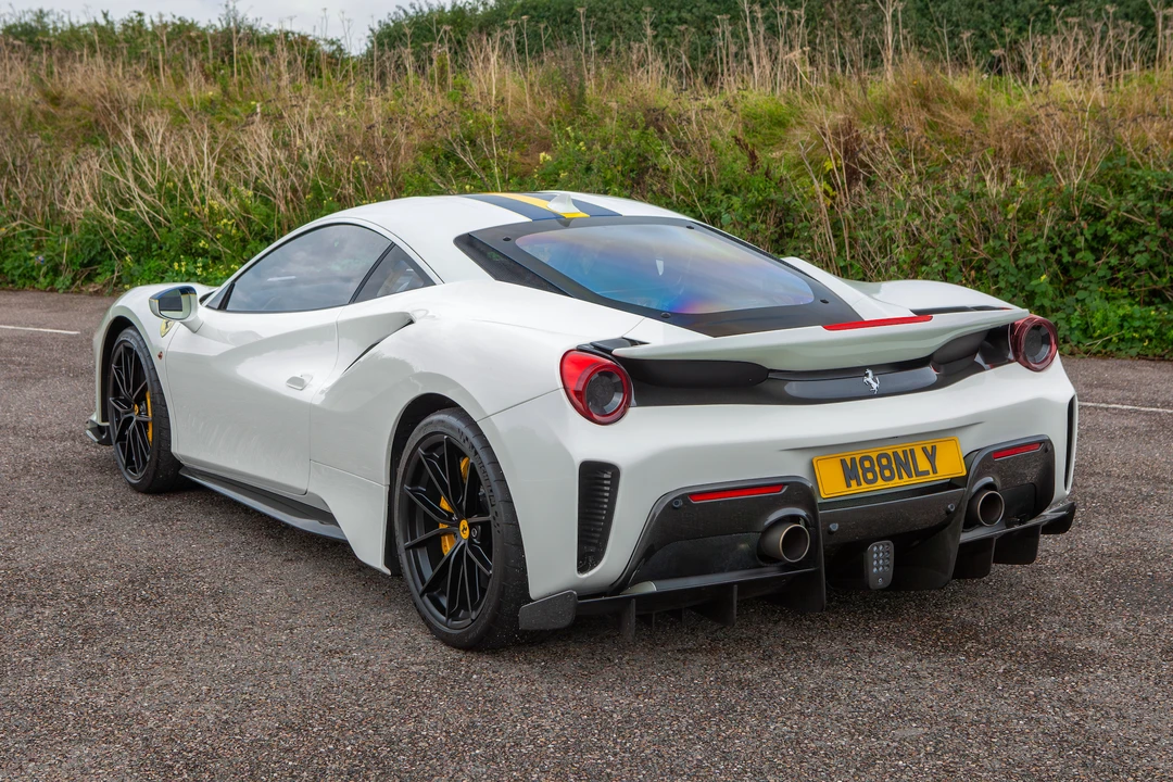 2019 Ferrari 488 Pista - Image 16 of 31