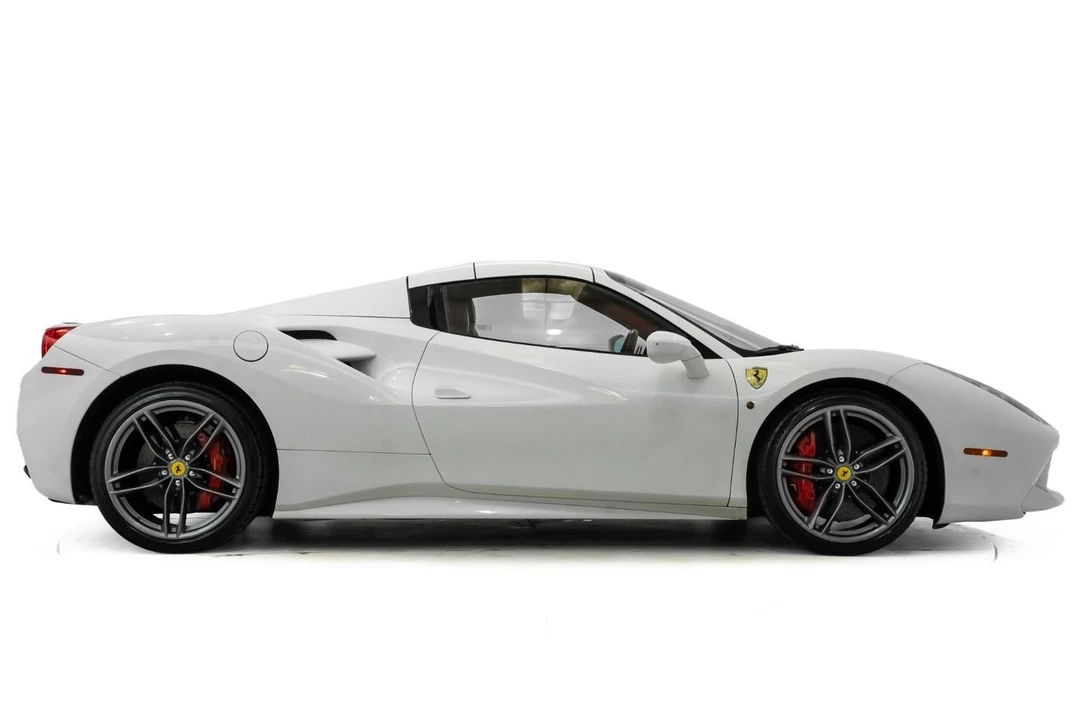 2019 Ferrari 488 - Image 7 of 31
