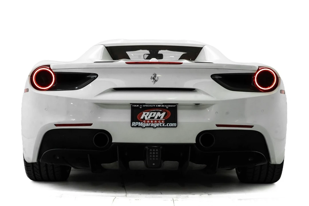 2019 Ferrari 488 - Image 4 of 31