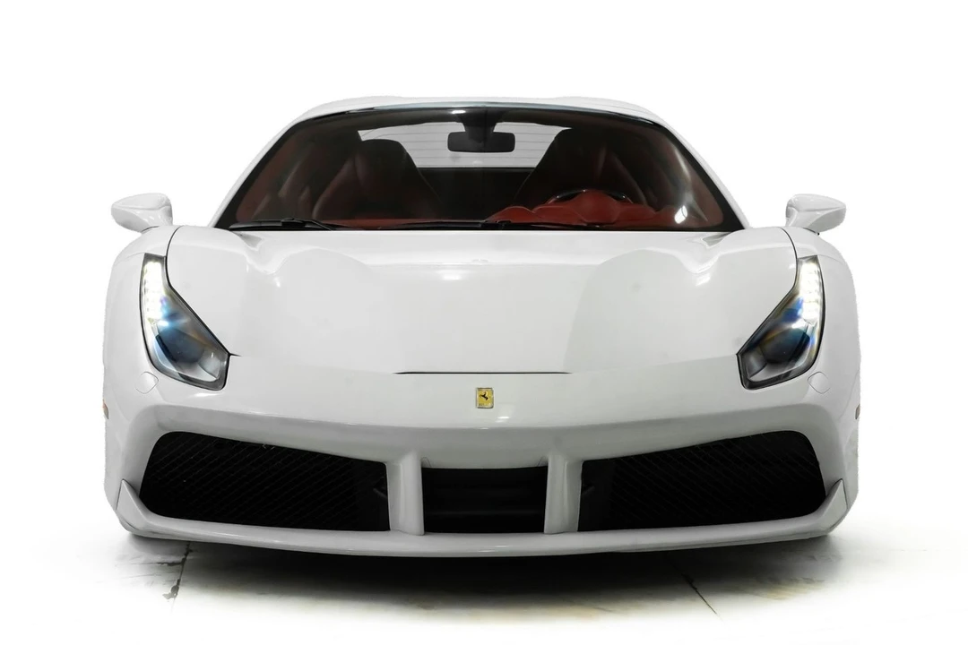 2019 Ferrari 488 - Image 11 of 31
