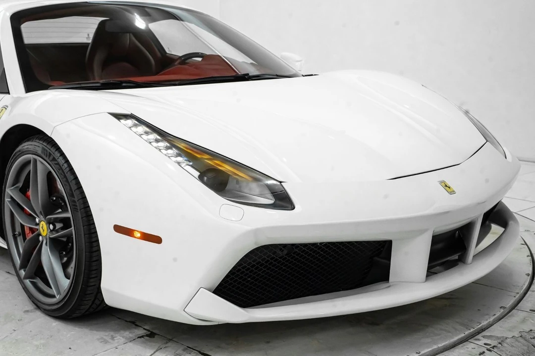 2019 Ferrari 488 - Image 23 of 31
