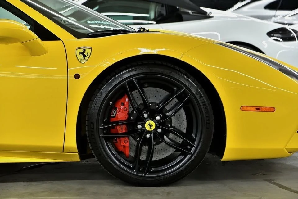 2019 Ferrari 488 Spider - Image 10 of 10