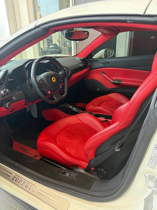 2019 Ferrari 488 Spider - Image 5 of 8