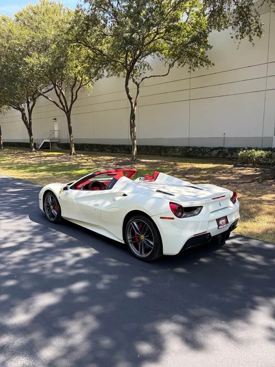 2019 Ferrari 488 Spider - Image 3 of 5