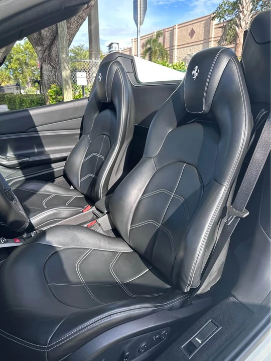 2019 Ferrari 488 Spider - Image 7 of 8