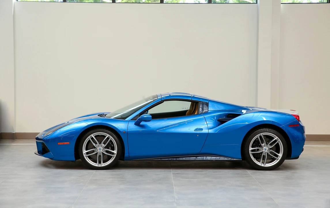 2019 Ferrari 488 Spider - Image 12 of 31
