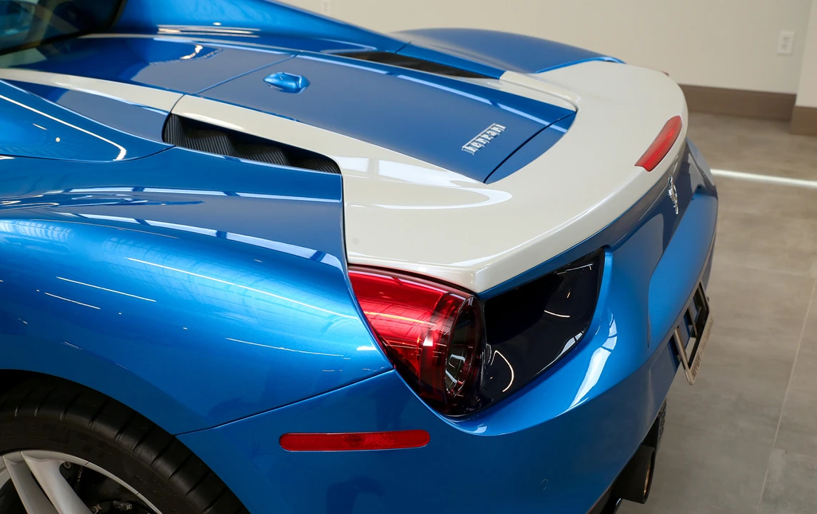 2019 Ferrari 488 Spider - Image 29 of 31