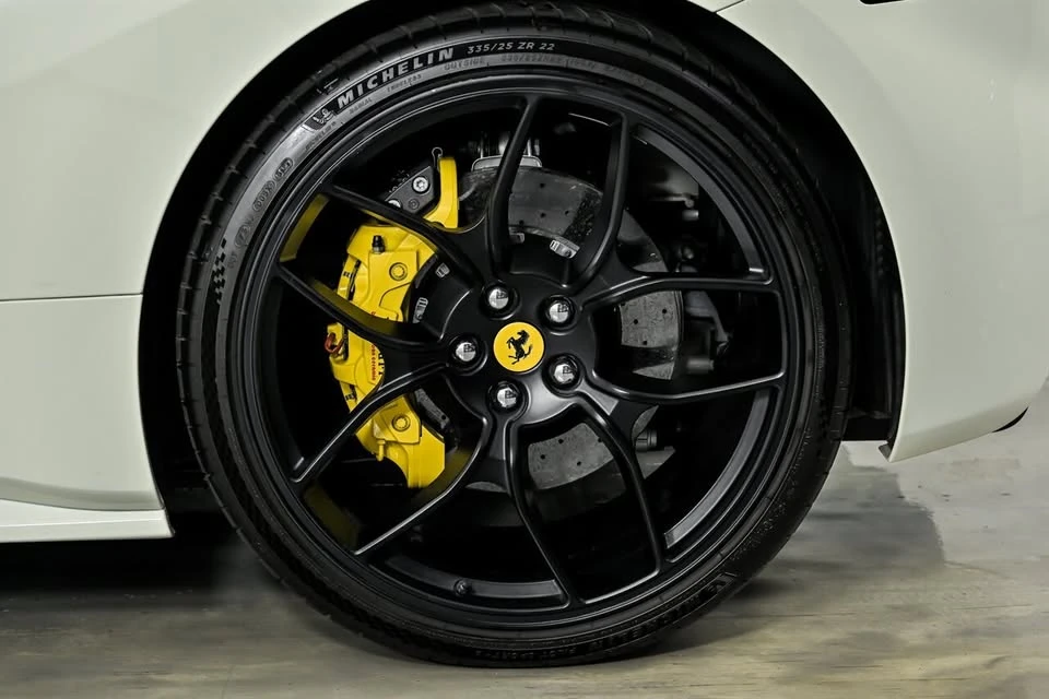 2019 Ferrari 488 Spider - Image 8 of 20