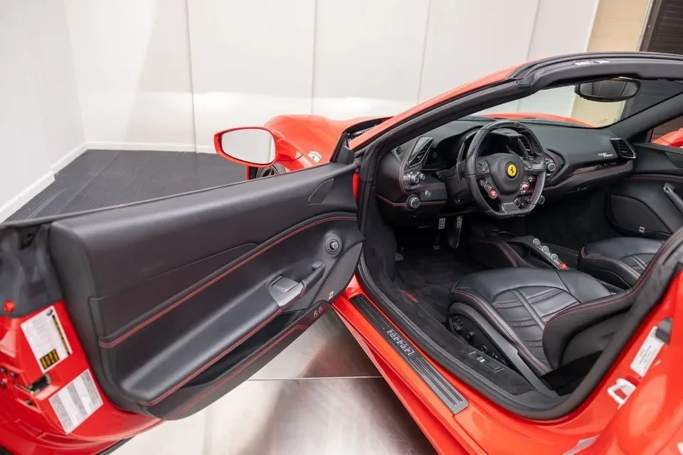 2019 Ferrari 488 Spider - Image 10 of 19