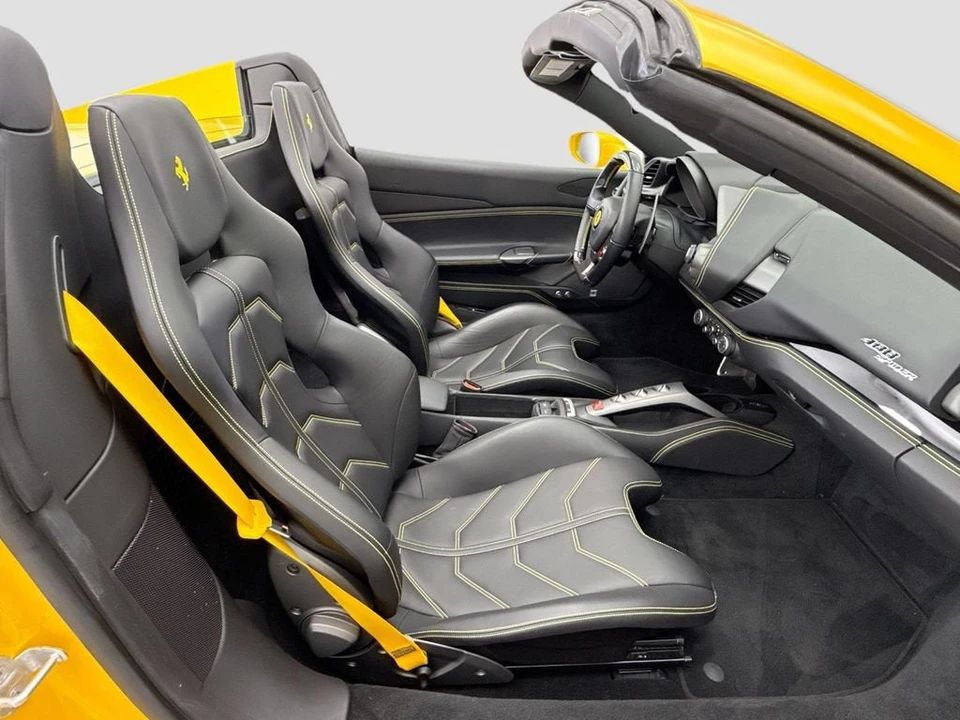 2019 Ferrari 488 Spider - Image 27 of 31