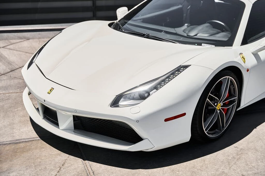 2019 Ferrari 488 Spider - Image 7 of 31