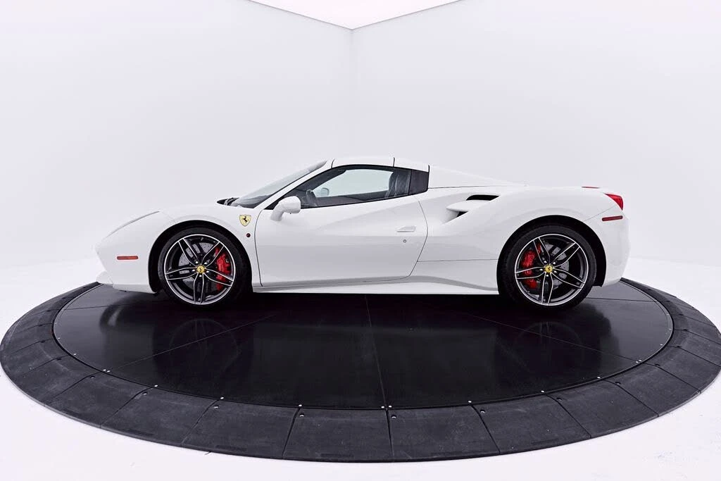 2019 Ferrari 488 Spider - Image 13 of 31