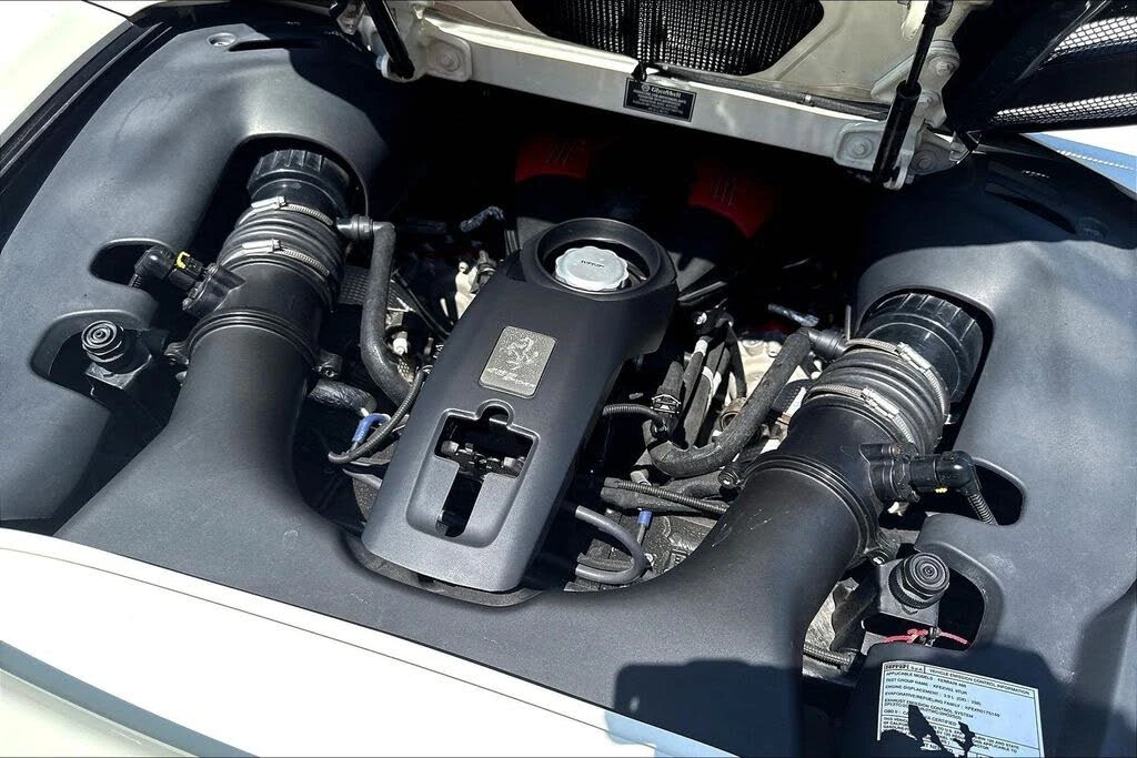 2019 Ferrari 488 Spider - Image 25 of 30