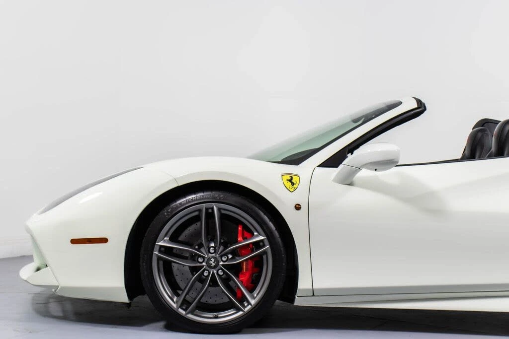 2019 Ferrari 488 Spider - Image 28 of 31