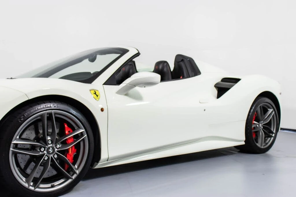 2019 Ferrari 488 Spider - Image 31 of 31