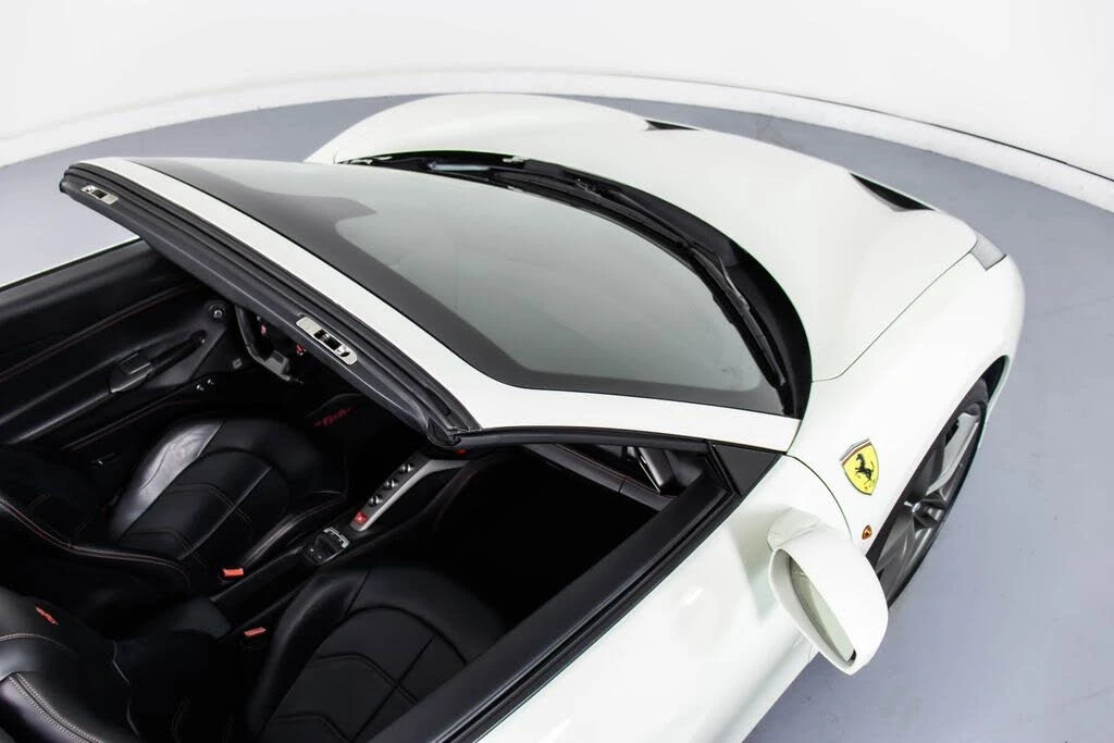 2019 Ferrari 488 Spider - Image 19 of 31