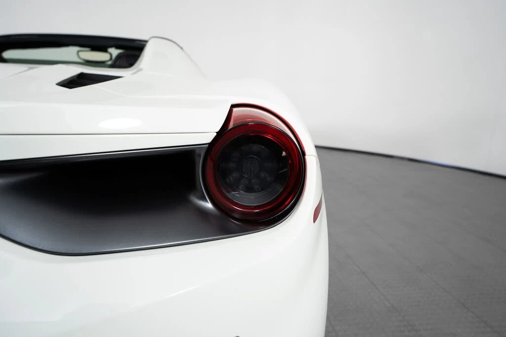 2019 Ferrari 488 Spider - Image 9 of 31