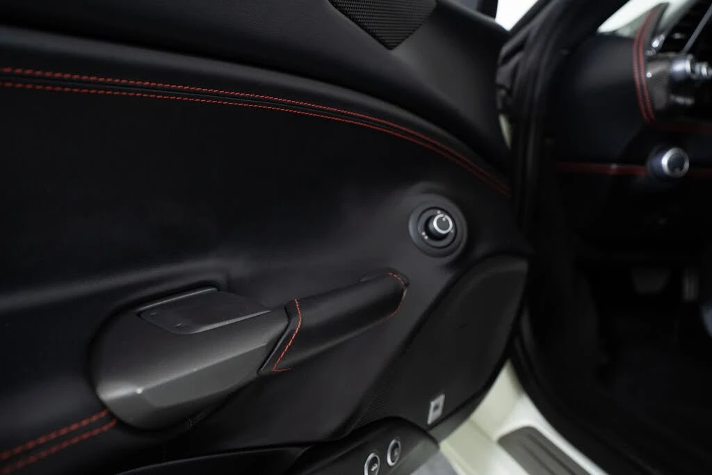2019 Ferrari 488 Spider - Image 11 of 31