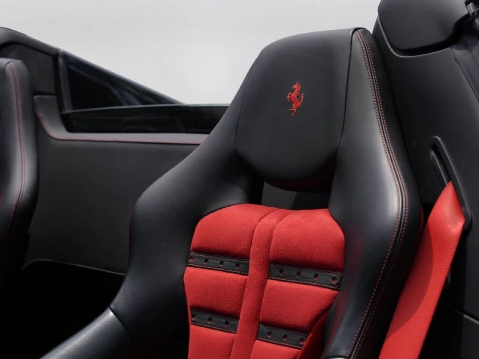2019 Ferrari 488 Spider - Image 14 of 31