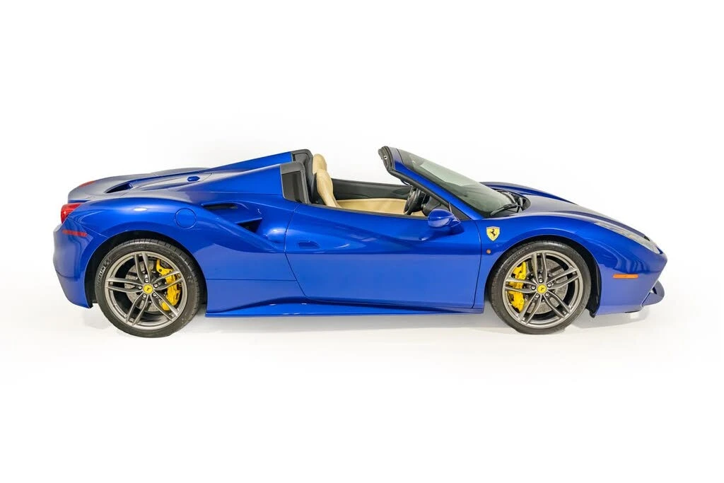 2019 Ferrari 488 Spider - Image 20 of 31