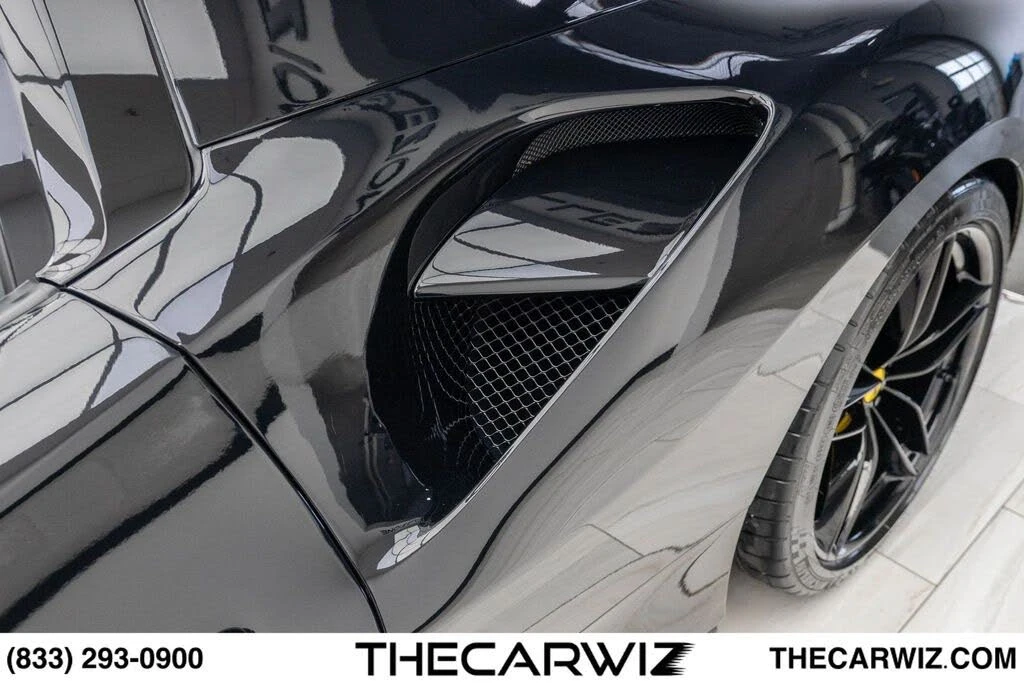 2019 Ferrari 488 Spider - Image 17 of 31