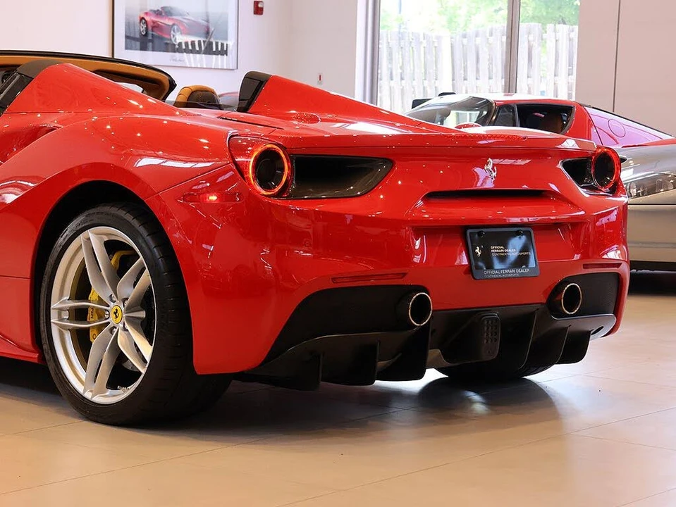 2019 Ferrari 488 Spider - Image 24 of 31