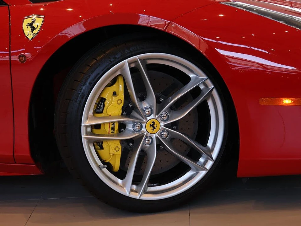 2019 Ferrari 488 Spider - Image 10 of 31