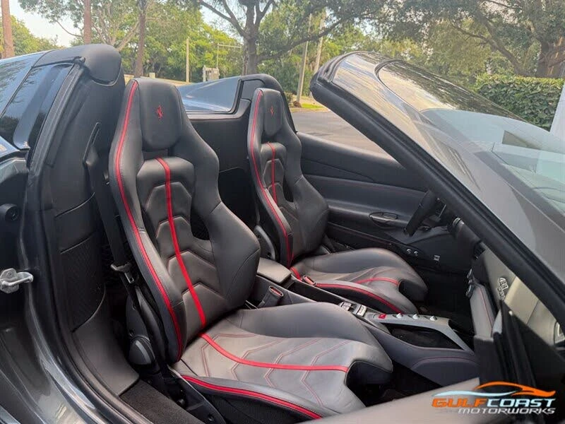 2019 Ferrari 488 Spider - Image 30 of 31