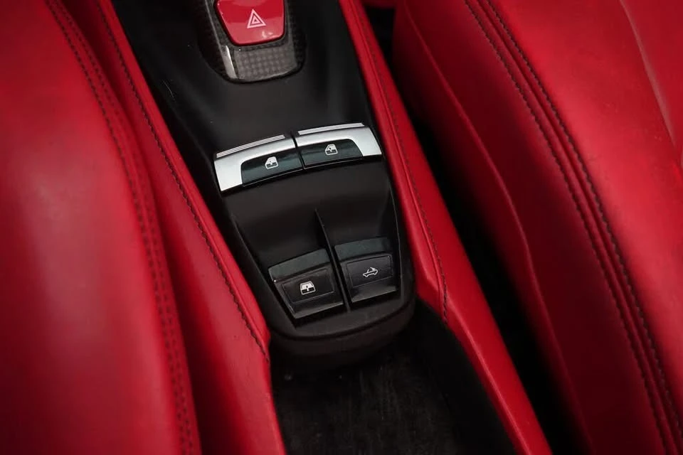 2019 Ferrari 488 Spider - Image 17 of 20