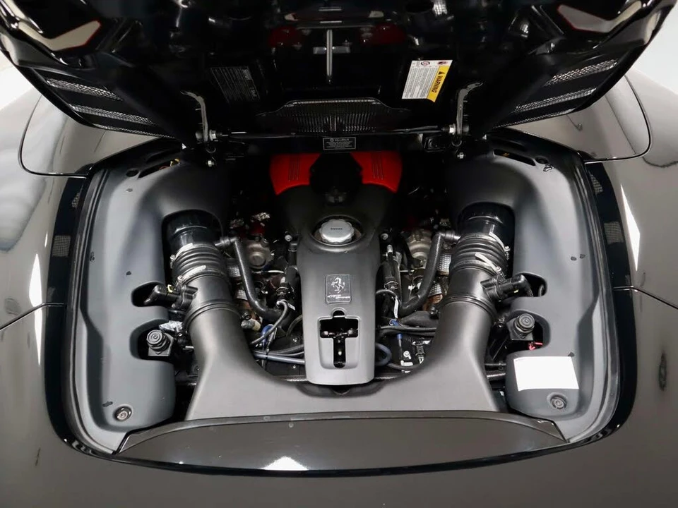 2019 Ferrari 488 Spider - Image 14 of 31